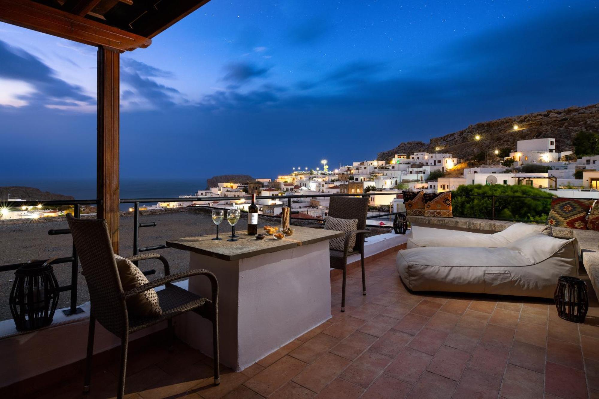 Villa Valasia Lindos With Acropolis View Екстериор снимка